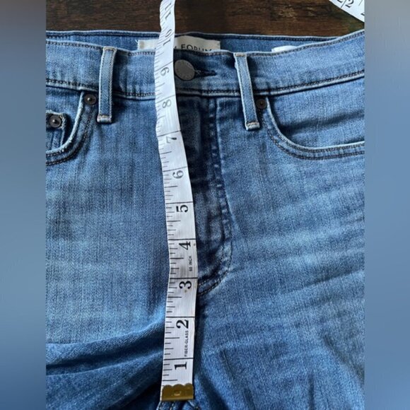 Aritzia Denim Forum The Nico Mid Crop size 27 - Picture 13 of 14